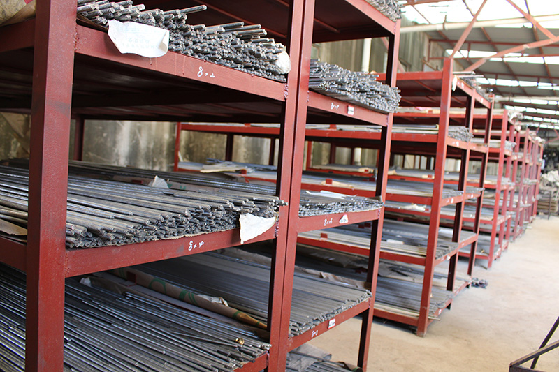 Screw inventory area